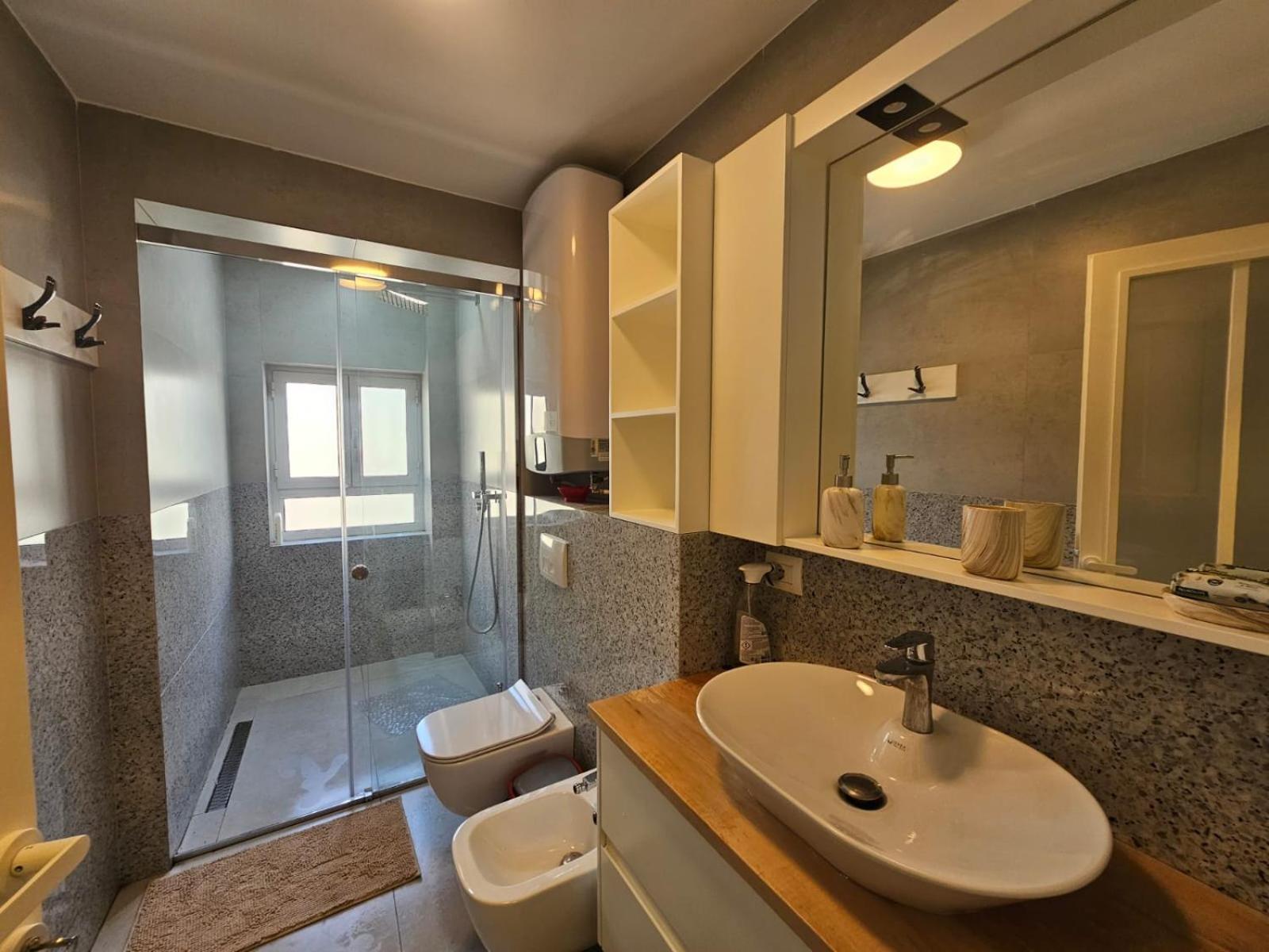 Apartmán Valentino'S Nest Tirana Exteriér fotografie